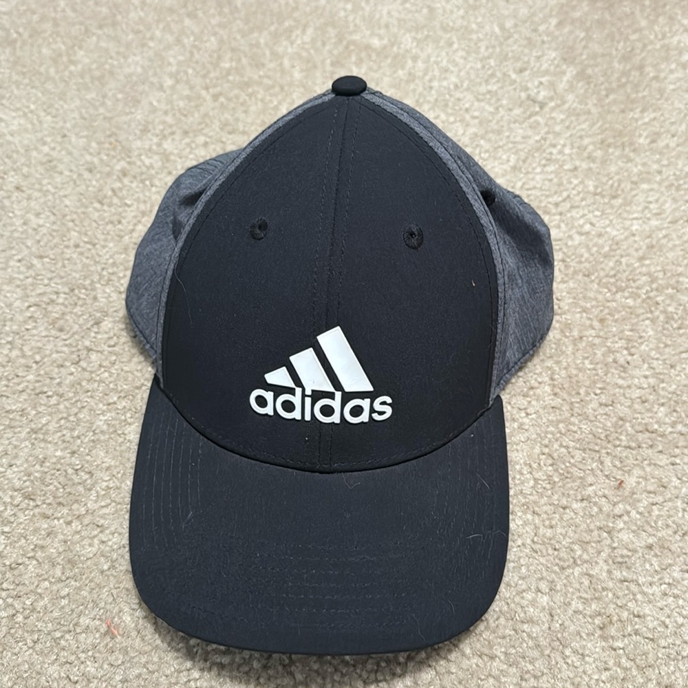Adidas golf hat